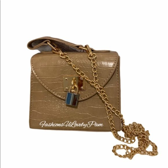NWT- Sassy Mini Croc Crossbody Bag. Private Label. OFFERS WELCOME‼️‼️ - Picture 1 of 5